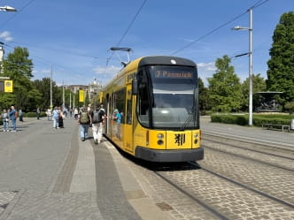 Linie 7 am Albertplatz